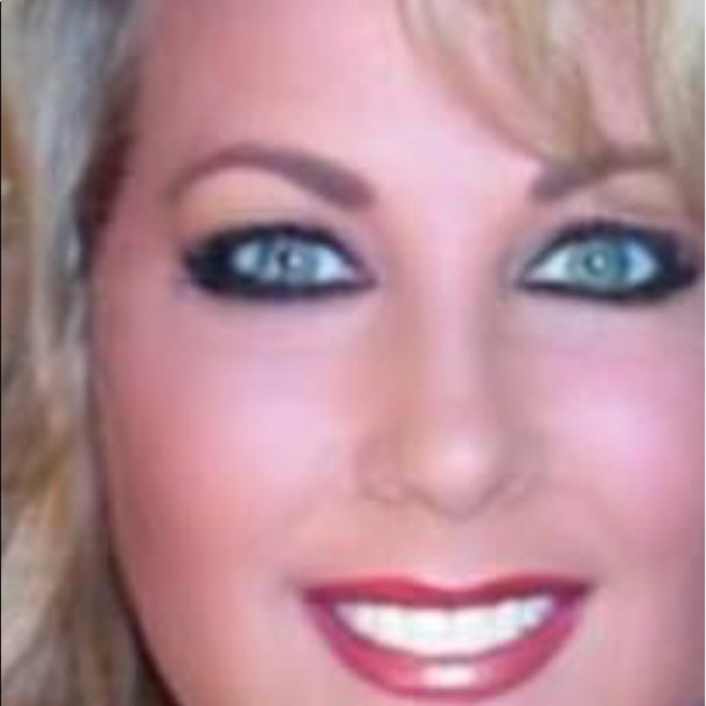 Meet your Posher, Karen